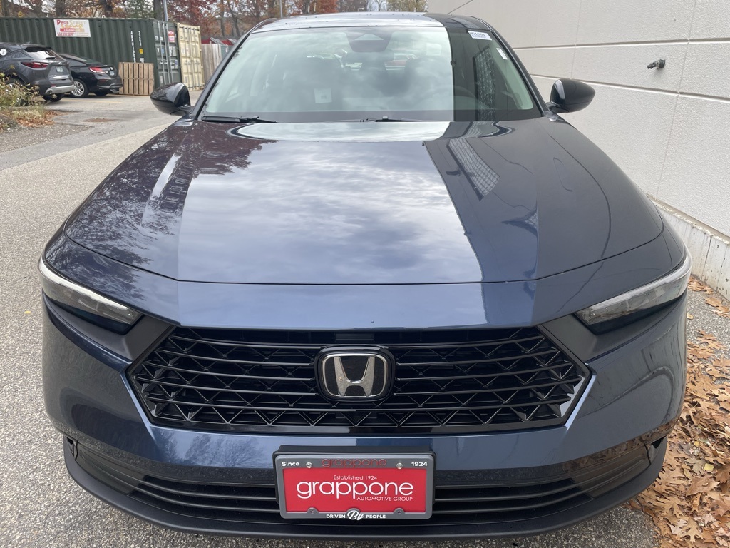 2025 Honda Accord SE photo 2