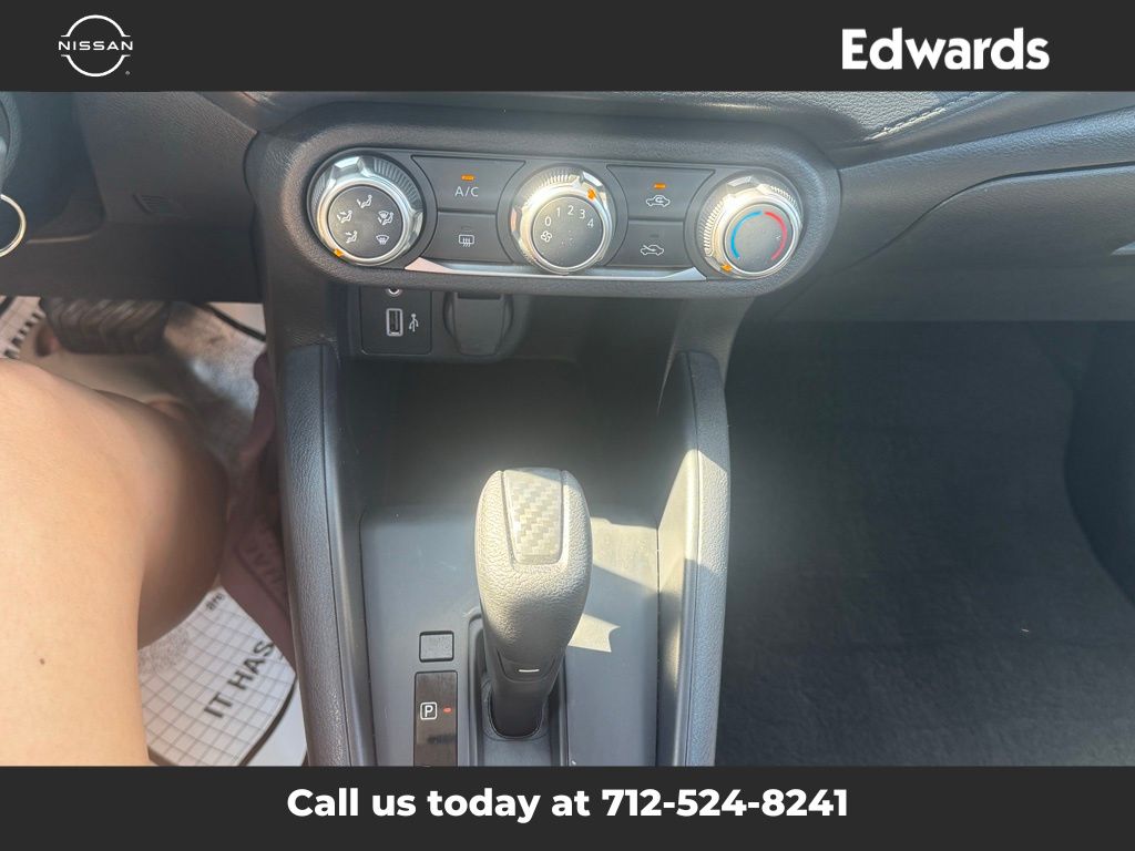 2024 Nissan Versa 1.6 S photo 16