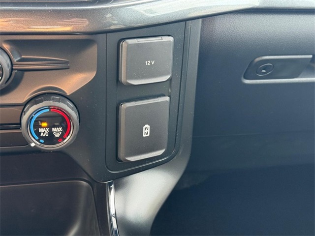 2025 Ford F-150 STX photo 13