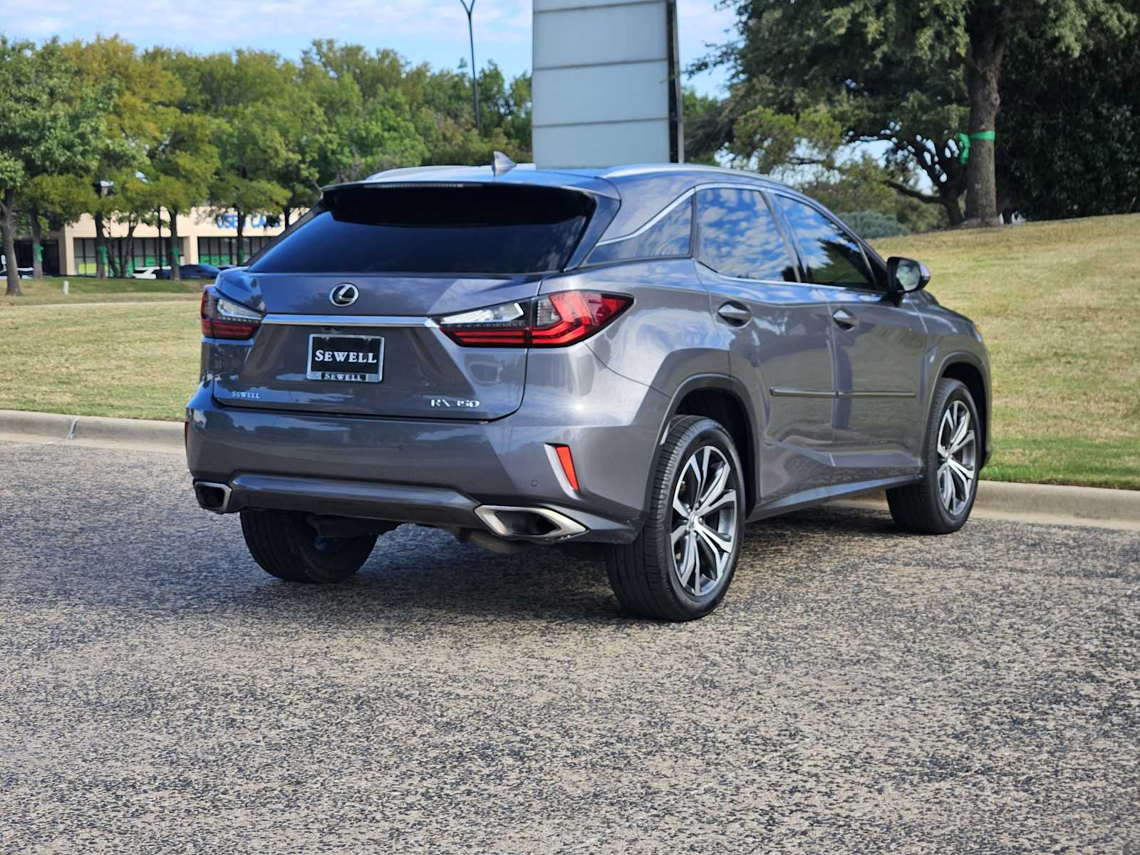 2017 Lexus RX photo 4