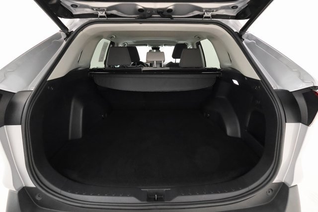2022 Toyota RAV4 Hybrid XLE photo 20