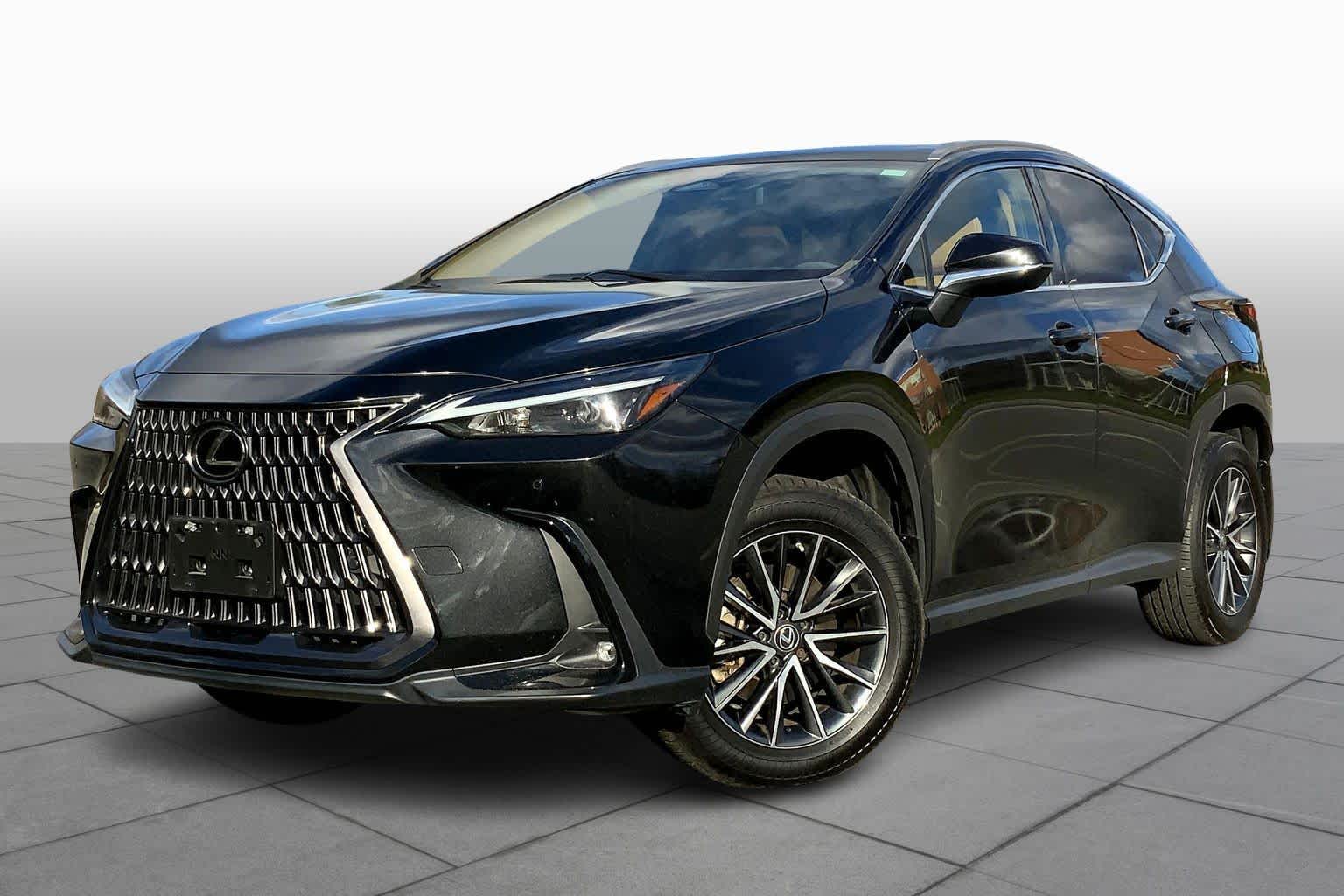 2023 Lexus NX 350's photo