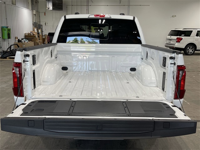 2025 Ford F-150 XLT photo 24