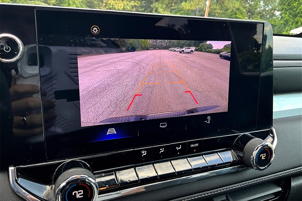 2023 Chevrolet Colorado LT photo 15