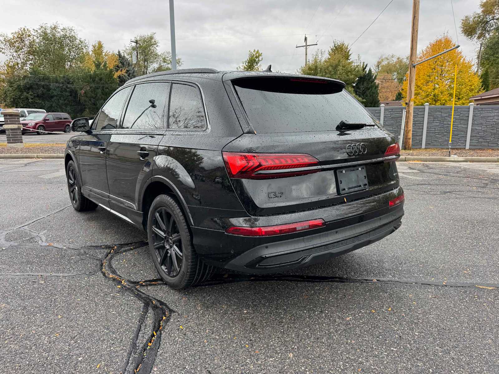 2023 Audi Q7 Premium Plus photo 2