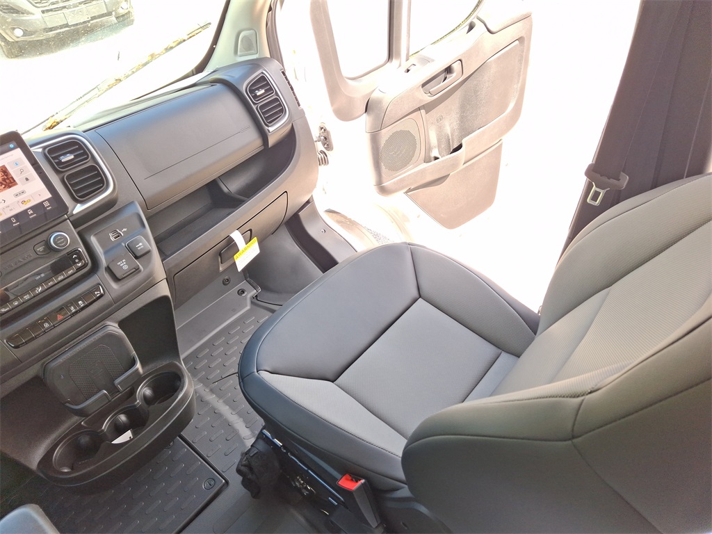 2025 Ram ProMaster 2500 photo 16
