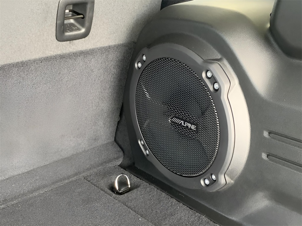 2025 Jeep Wrangler Sahara photo 19