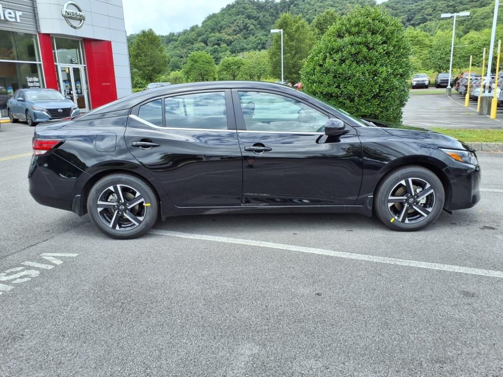 2025 Nissan Sentra SV photo 2
