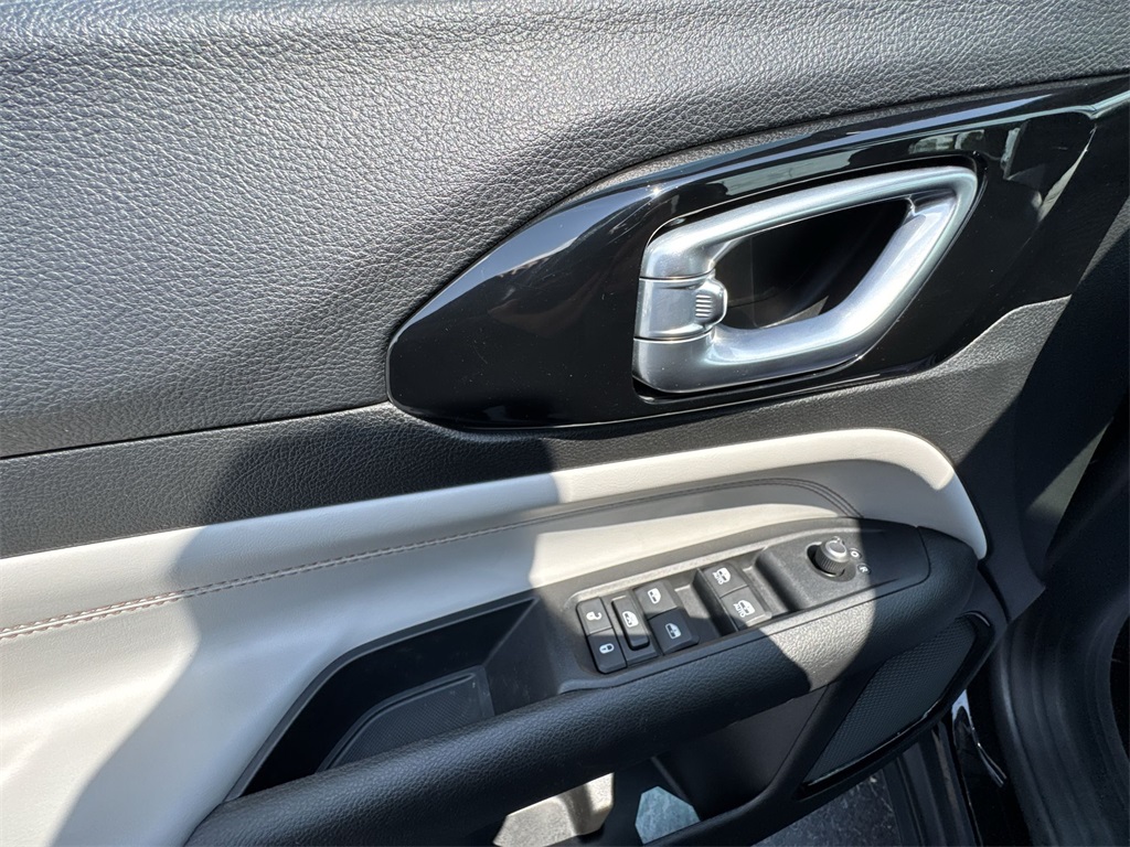 2022 Jeep Compass Limited photo 13