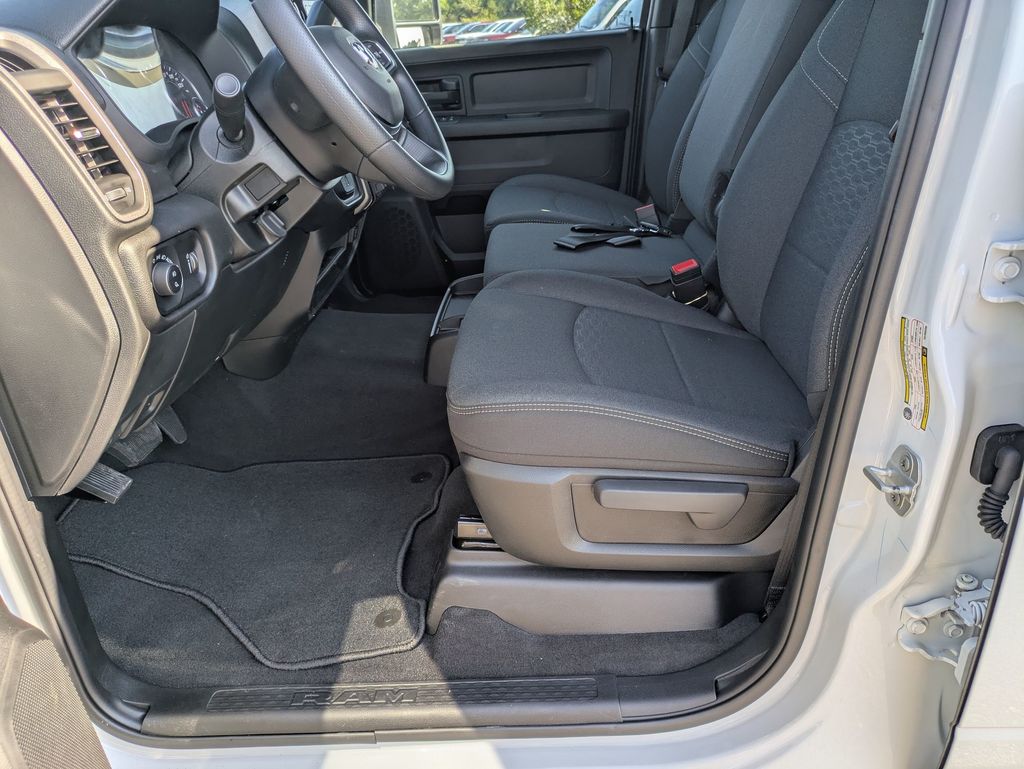2026 Ram 3500 Tradesman photo 12