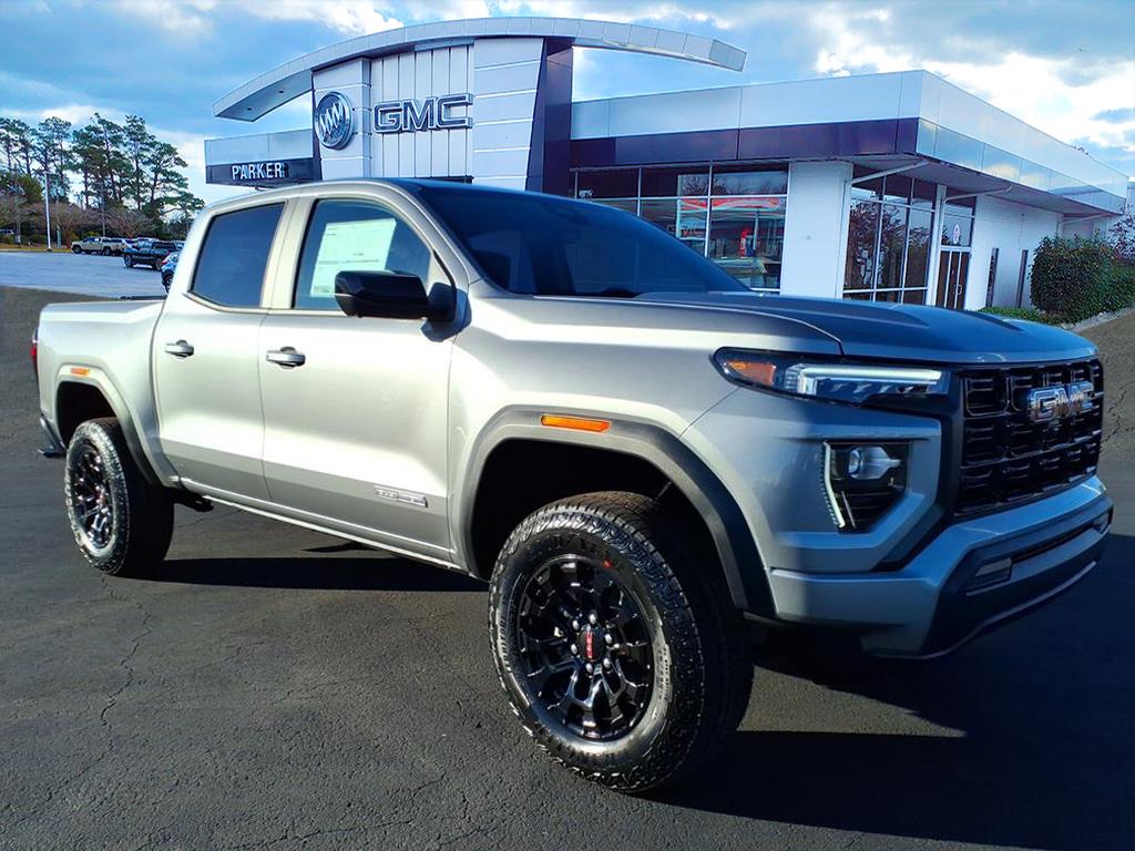 2026 GMC Canyon Elevation's photo