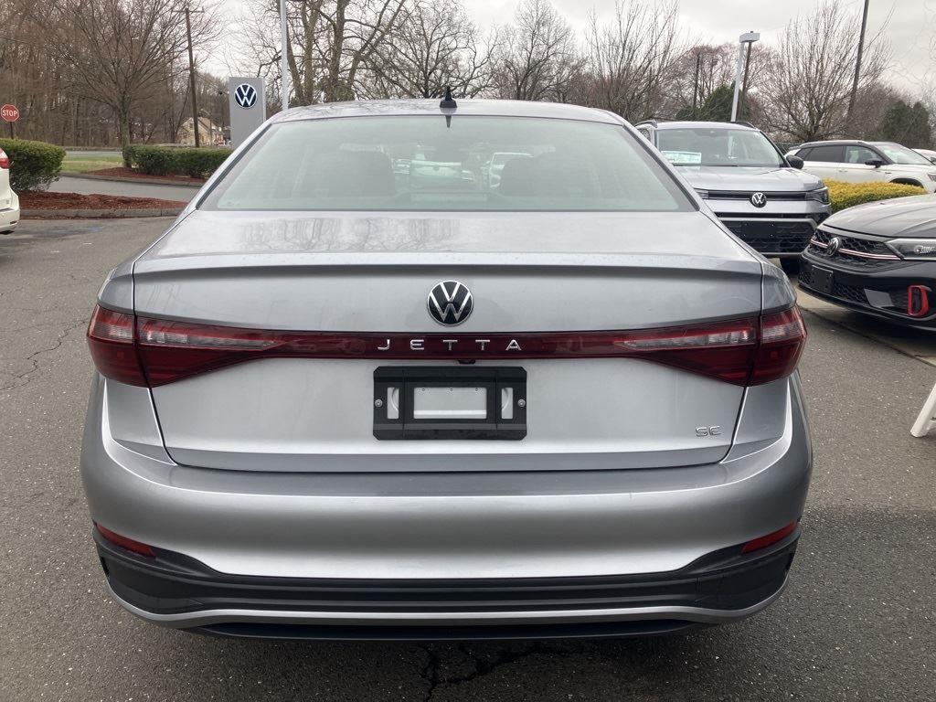 2025 Volkswagen Jetta SE photo 4