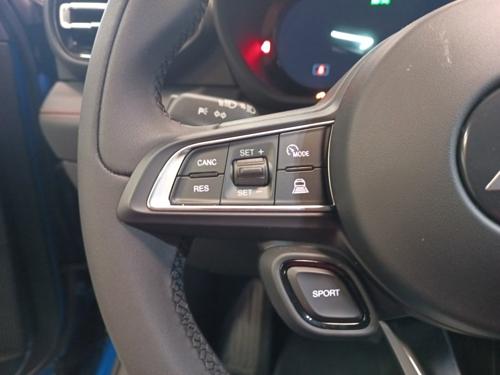 2025 Dodge Hornet GT photo 14