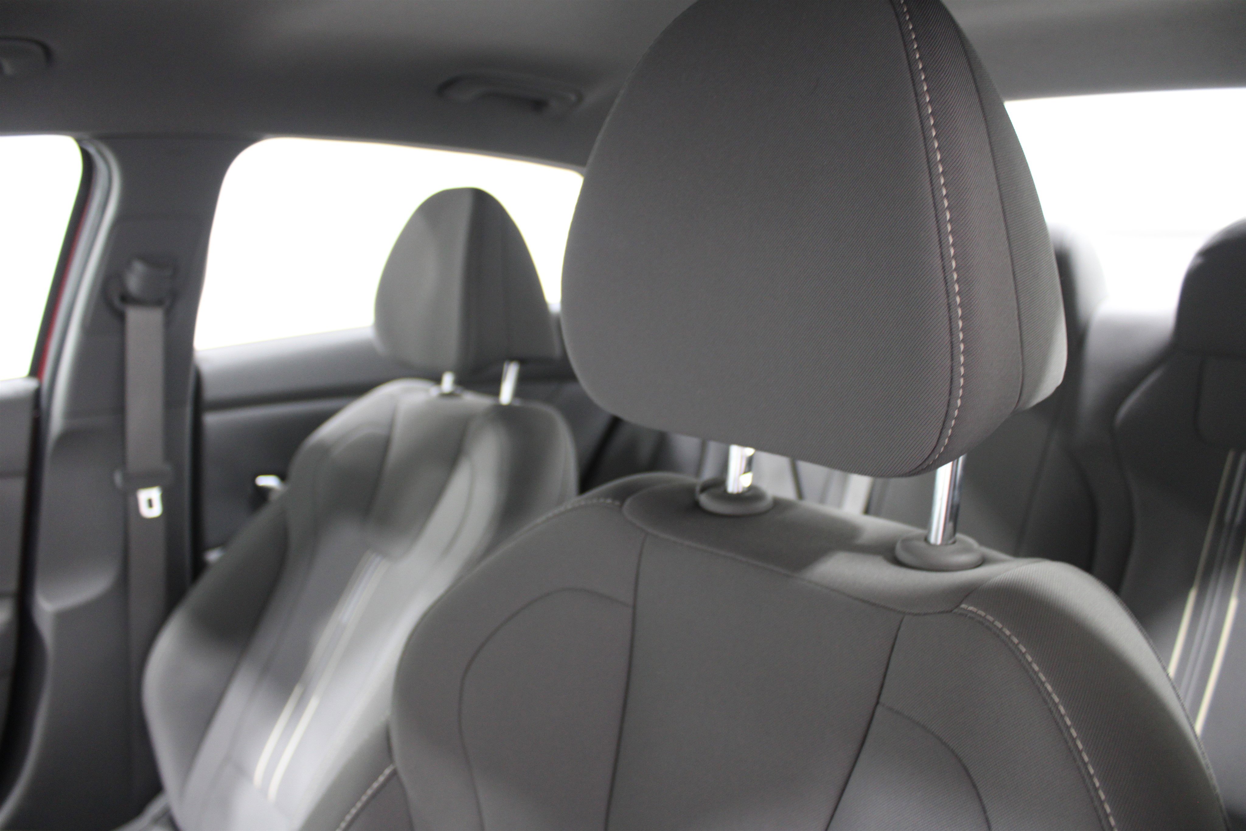 2022 Hyundai Elantra Blue photo 4