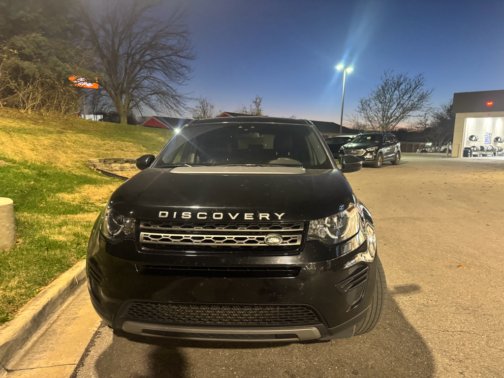 Used 2017 Land Rover Discovery Sport SE with VIN SALCP2BGXHH654055 for sale in Kansas City