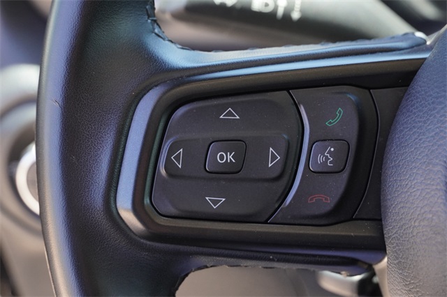 2021 Jeep Gladiator Sport photo 25