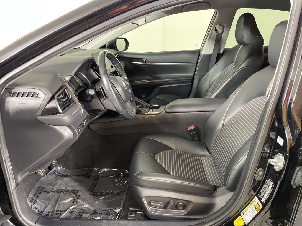 2023 Toyota Camry SE photo 15