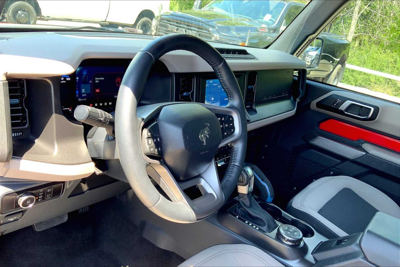 2023 Ford Bronco Wildtrak photo 5