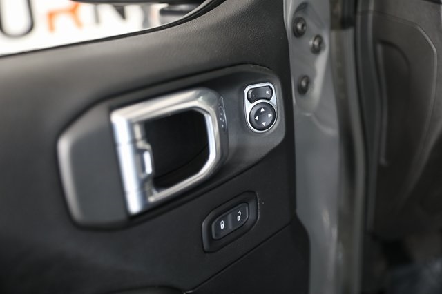 2021 Jeep Gladiator Overland photo 12