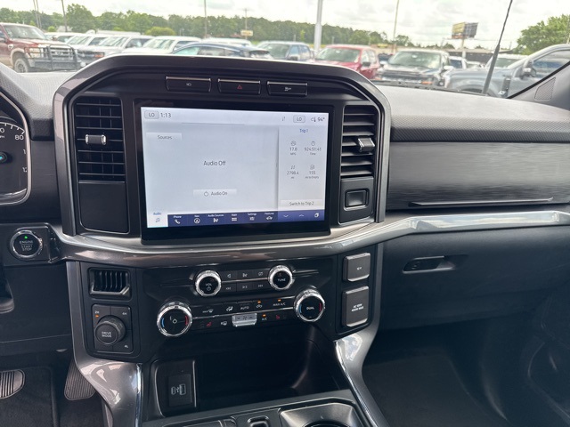 2023 Ford F-150 XLT photo 20
