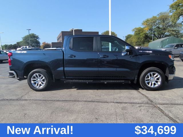 2022 Chevrolet Silverado 1500 LT photo 9