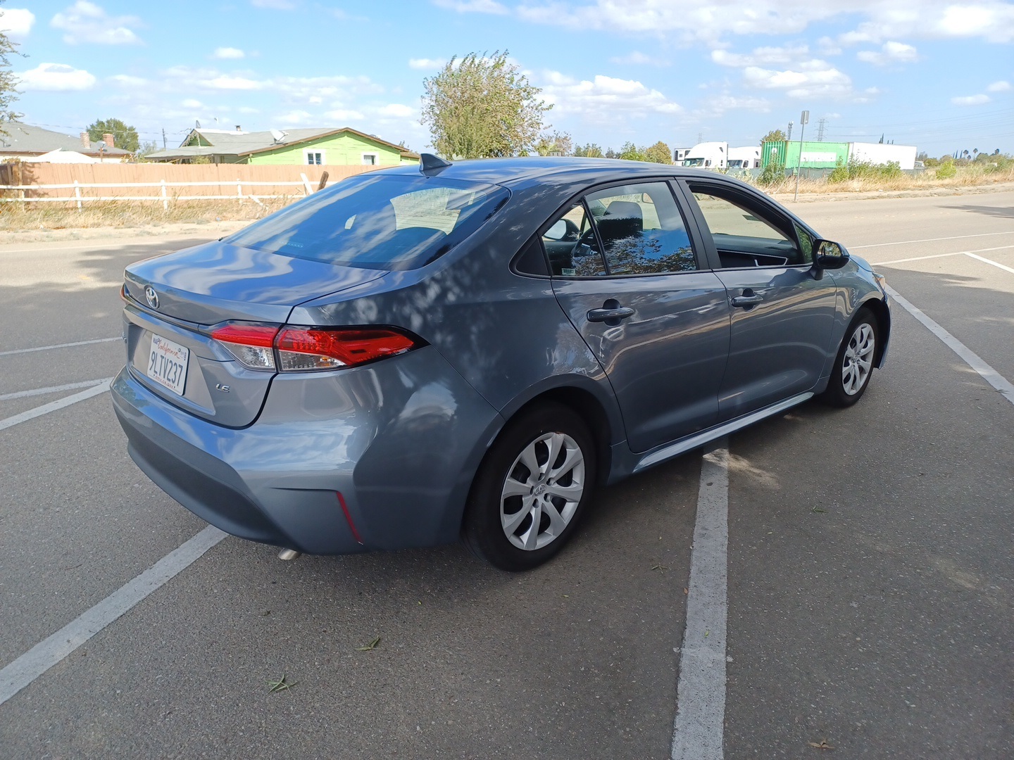 2024 Toyota Corolla LE photo 4