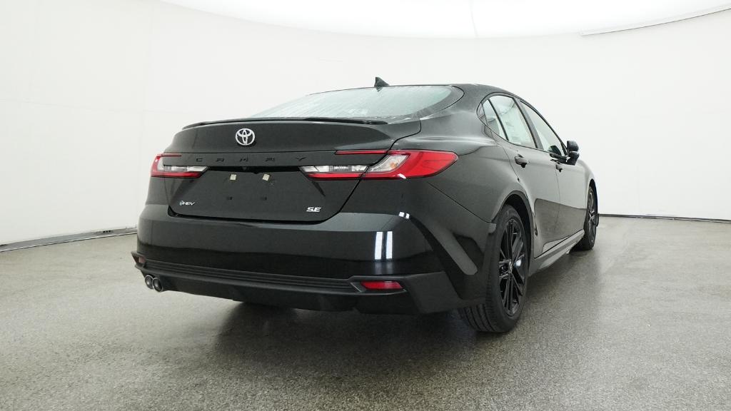 2026 Toyota Camry SE photo 20