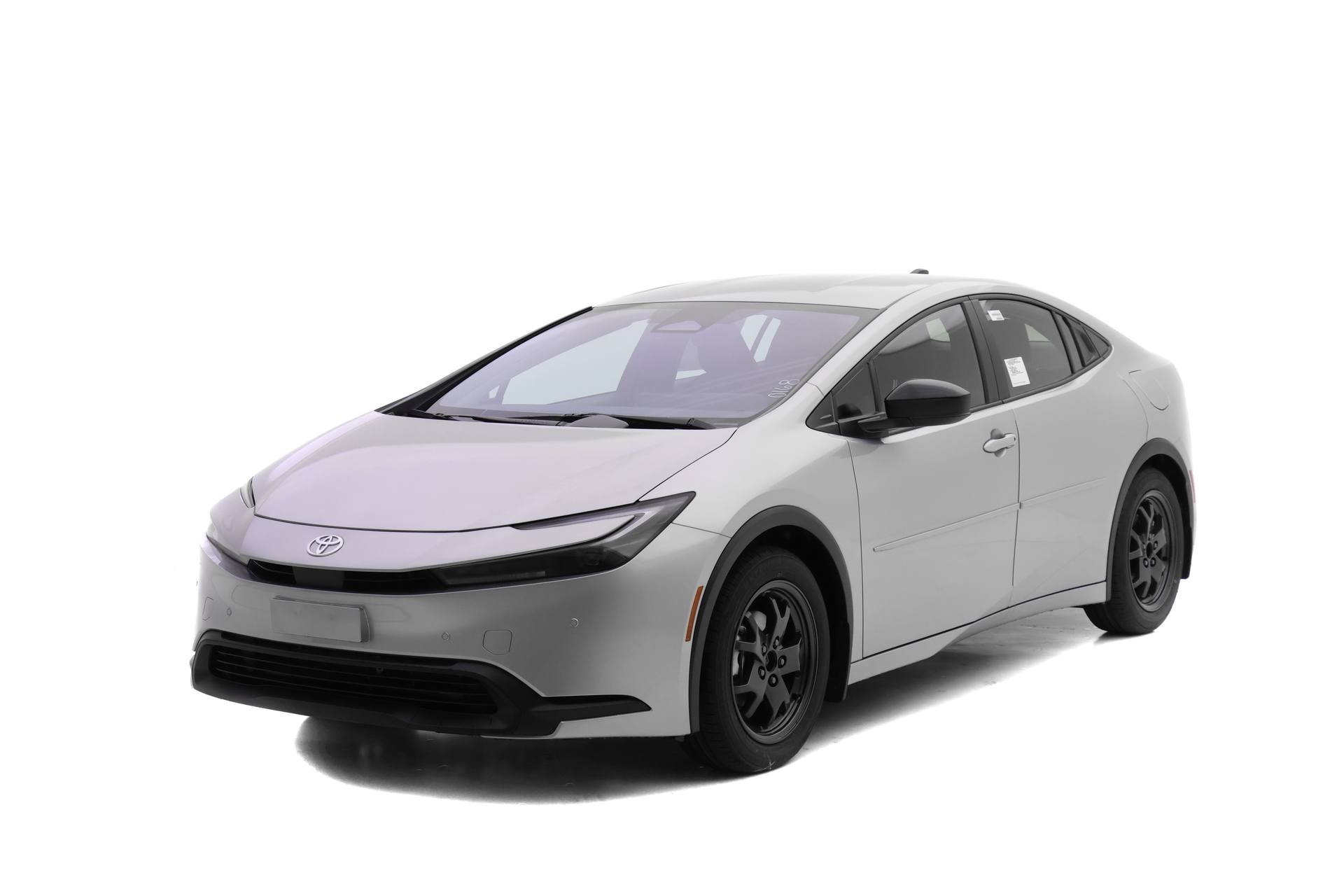 2026 Toyota Prius LE's photo
