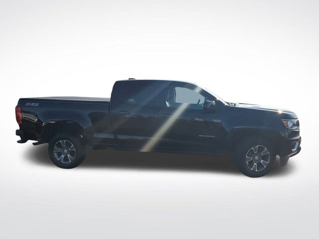 2020 Chevrolet Colorado Z71 photo 2