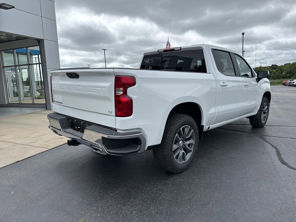 2026 Chevrolet Silverado 1500 LT photo 7