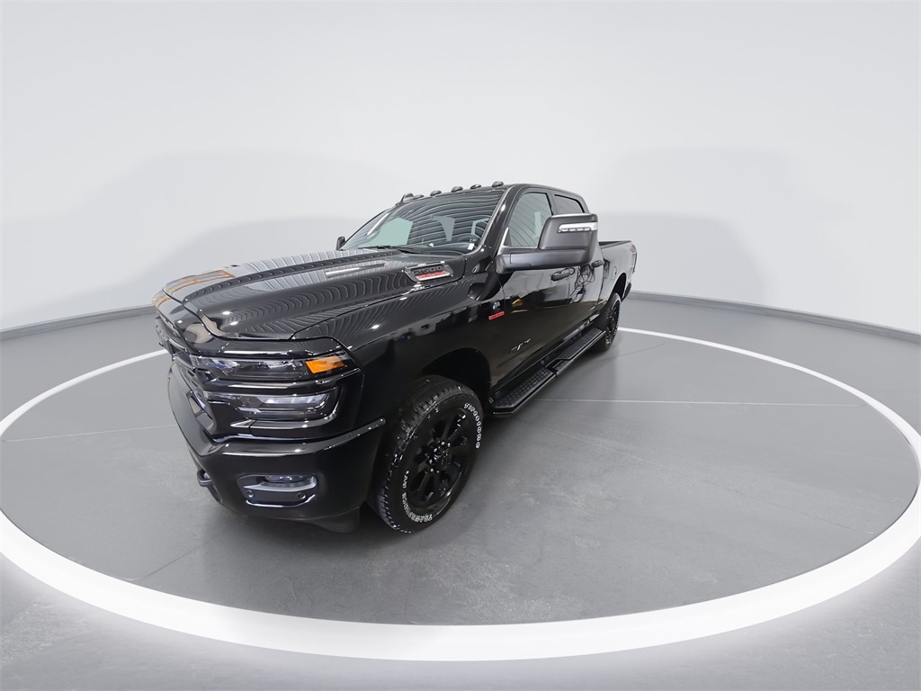 2025 Ram 2500 Big Horn photo 4
