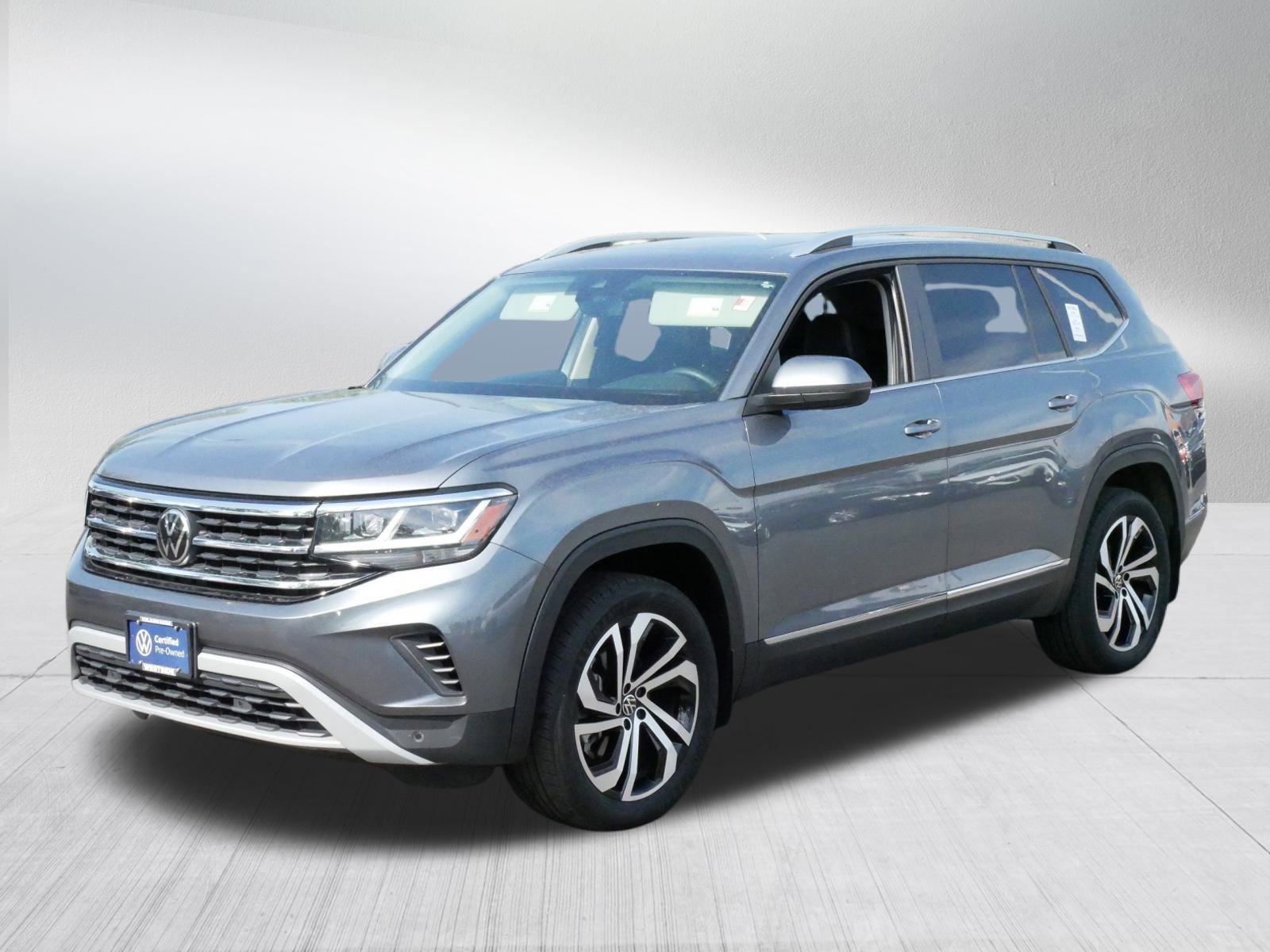 2023 Volkswagen Atlas SE photo 3