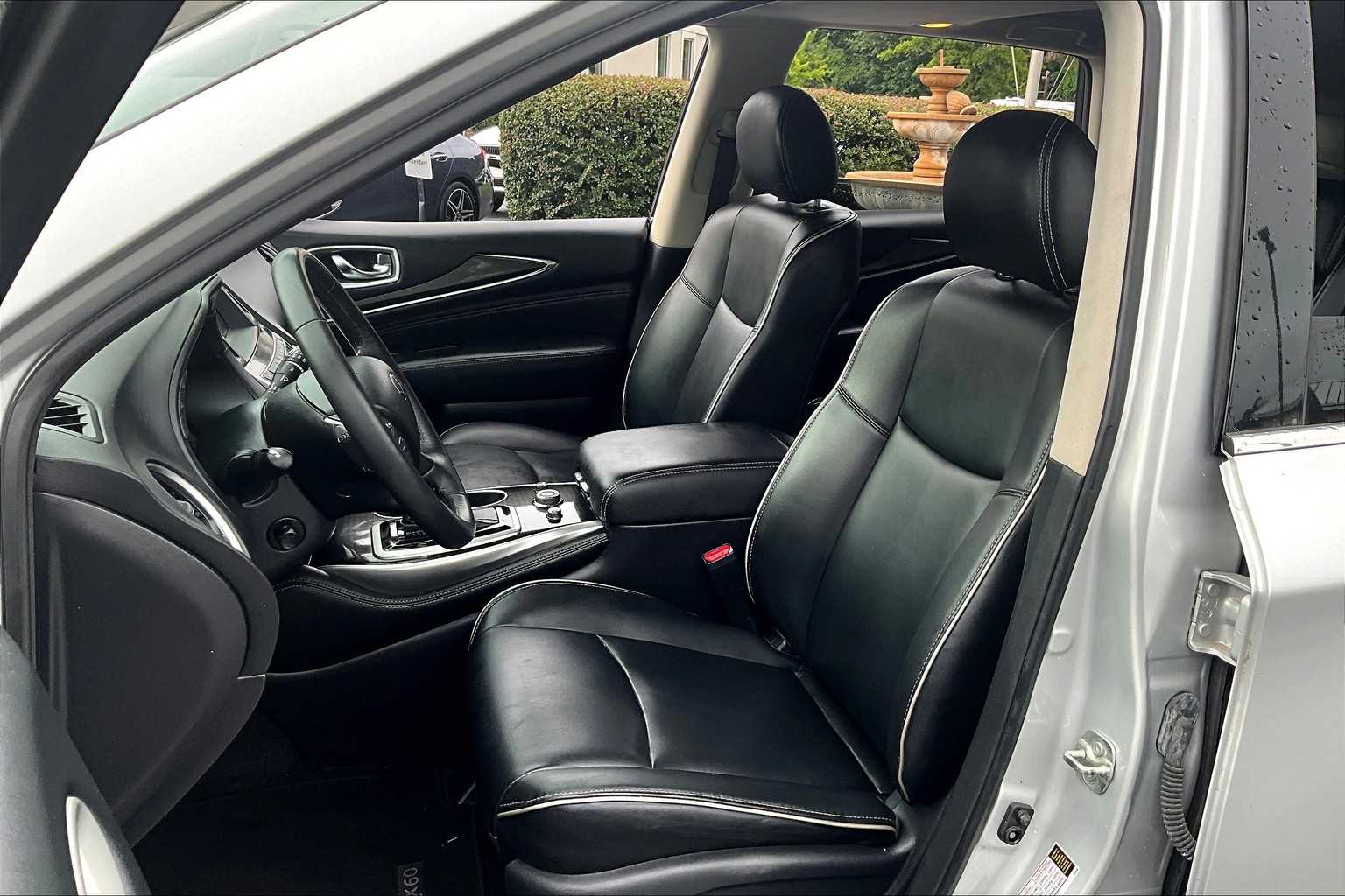 2020 Infiniti QX60 Pure photo 7