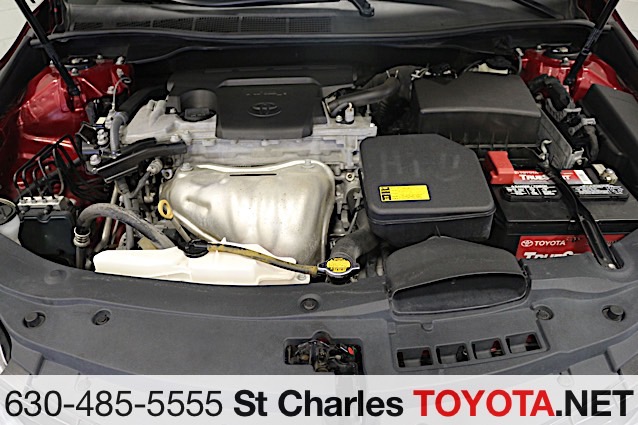 2015 Toyota Camry XLE photo 4