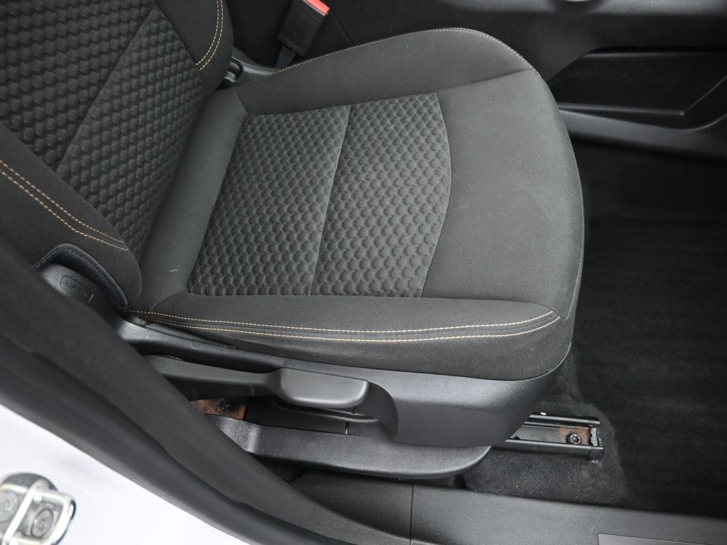 2020 Gmc Terrain SLE photo 28