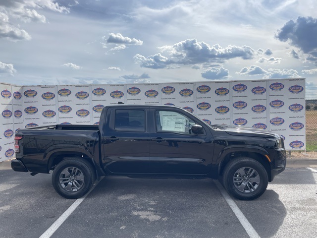 2026 Nissan Frontier SV's photo