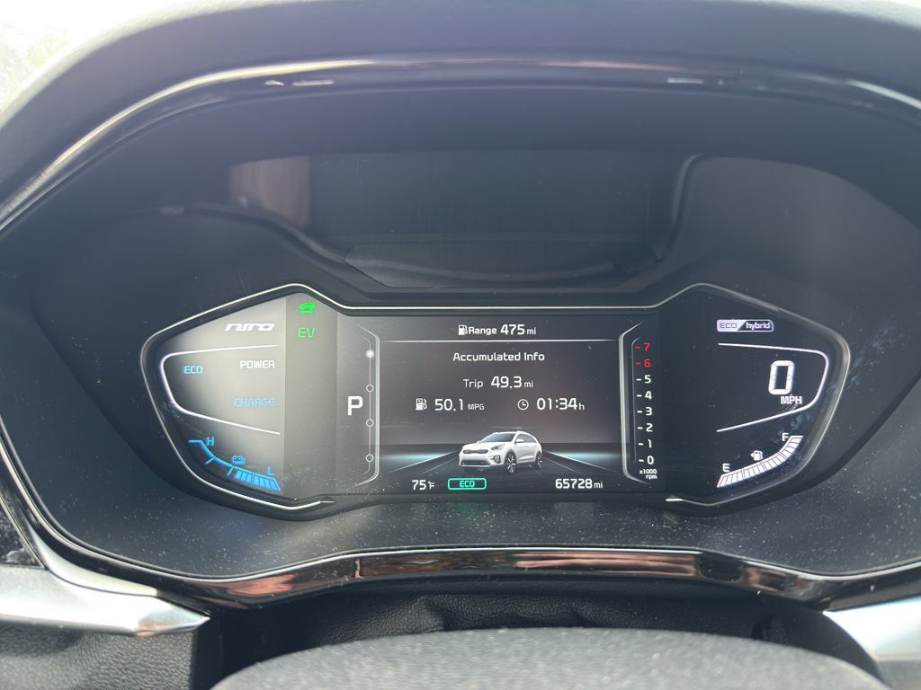 2022 Kia Niro Touring Special Edition photo 10