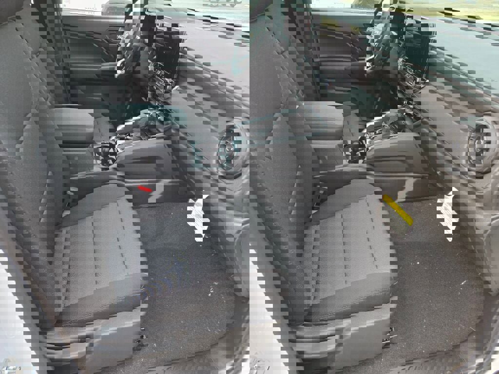 2025 Chevrolet Colorado LT photo 3