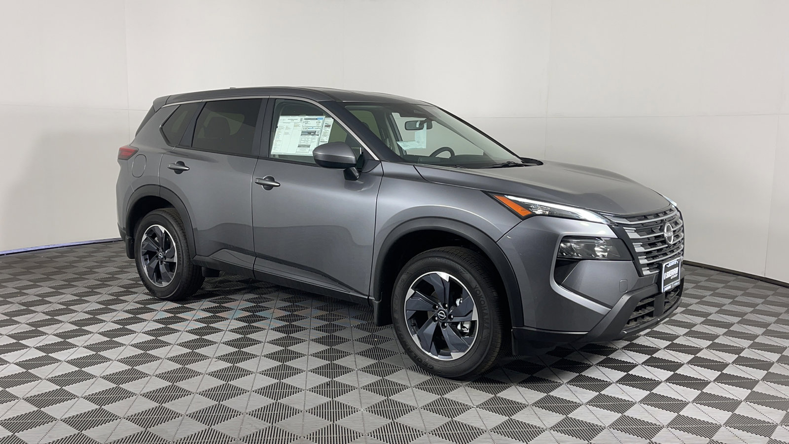 2025 Nissan Rogue SV photo 2
