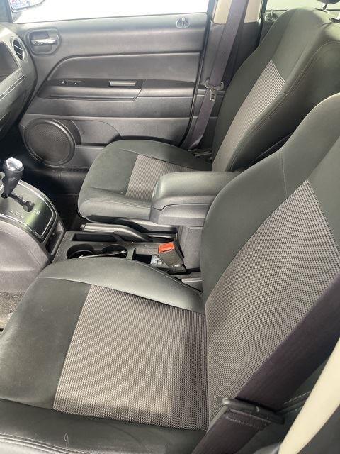 2012 Jeep Compass Latitude photo 14