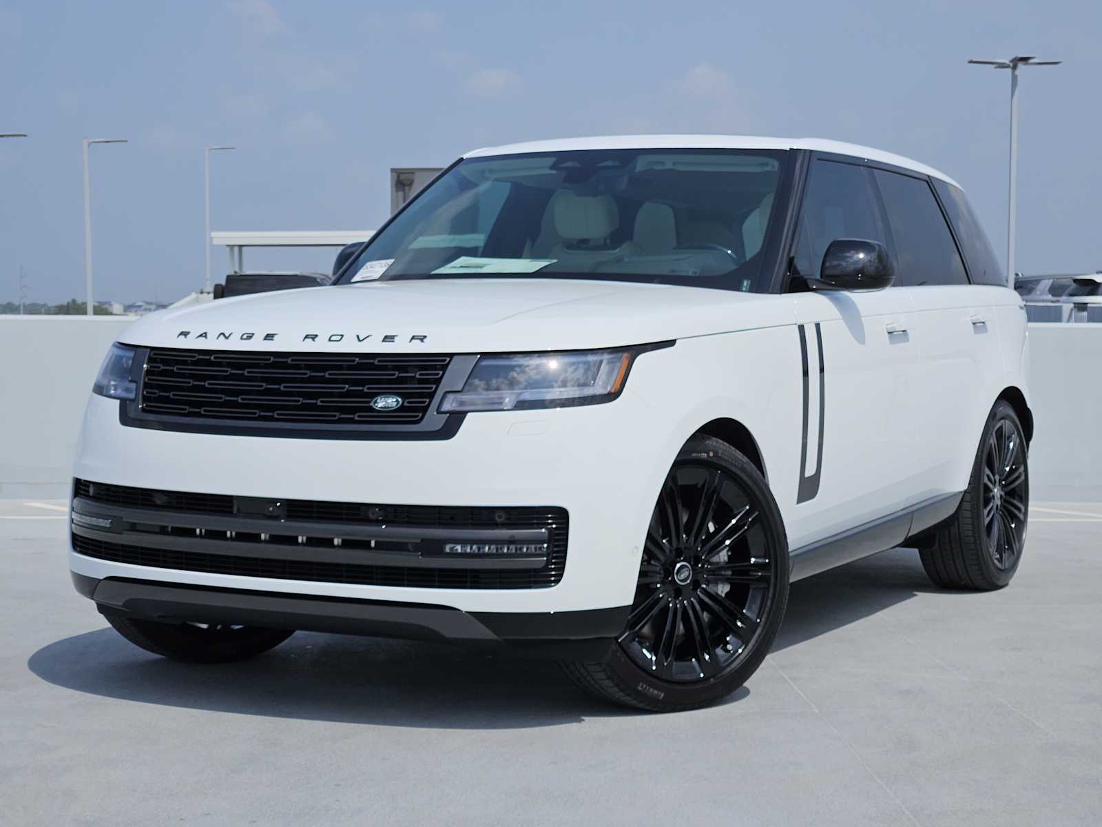 2025 Land Rover Range Rover SE