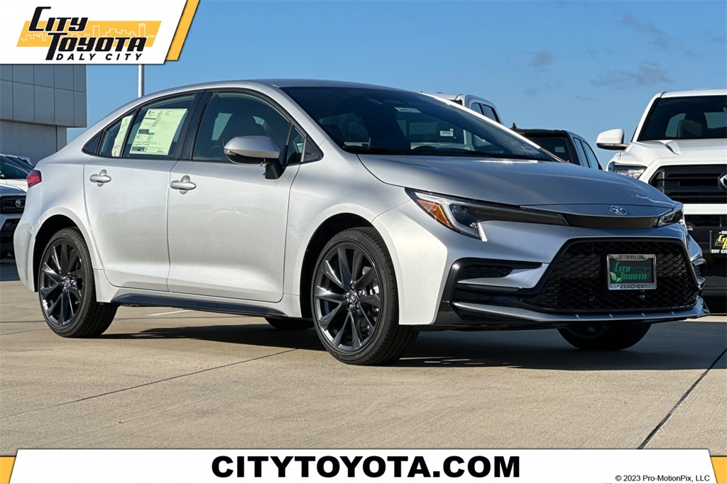 2026 Toyota Corolla SE's photo