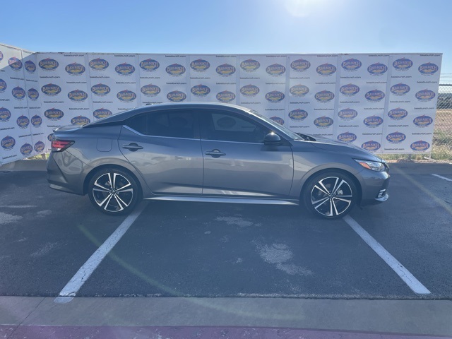 2021 Nissan Sentra SR FWD