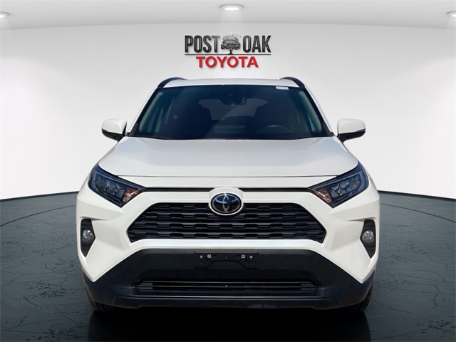 2021 Toyota RAV4 XLE Premium photo 3