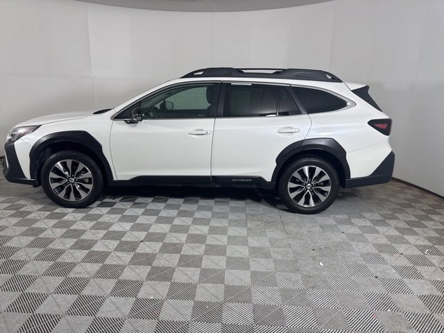 2023 Subaru Outback Limited photo 2