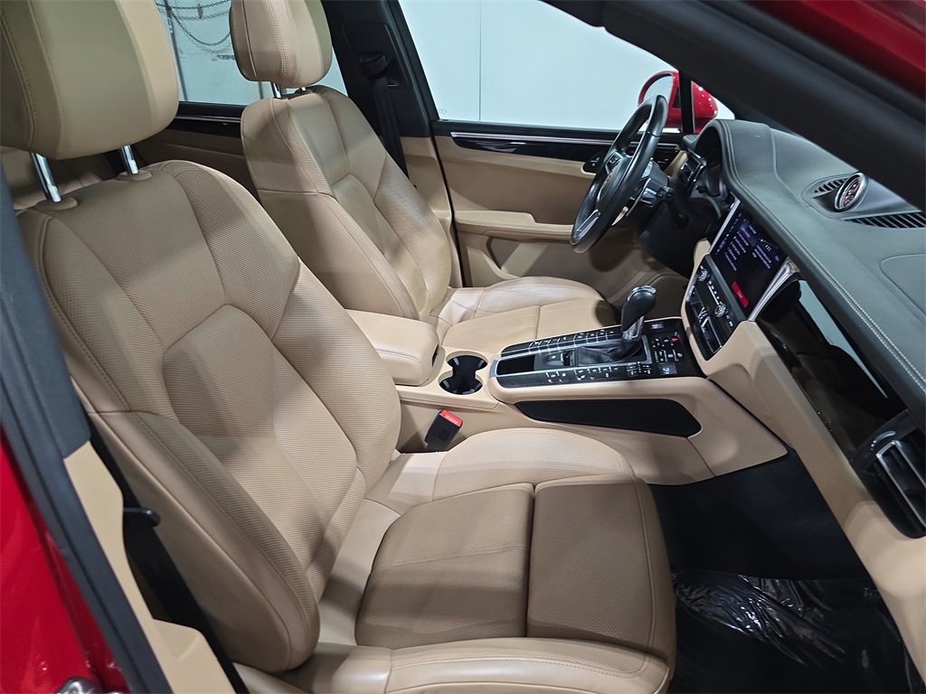 2021 Porsche Macan S photo 27