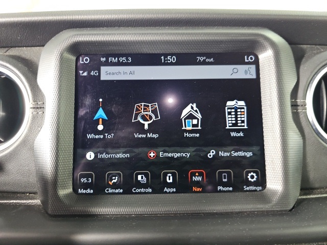 2023 Jeep Wrangler Sahara 4xe photo 18
