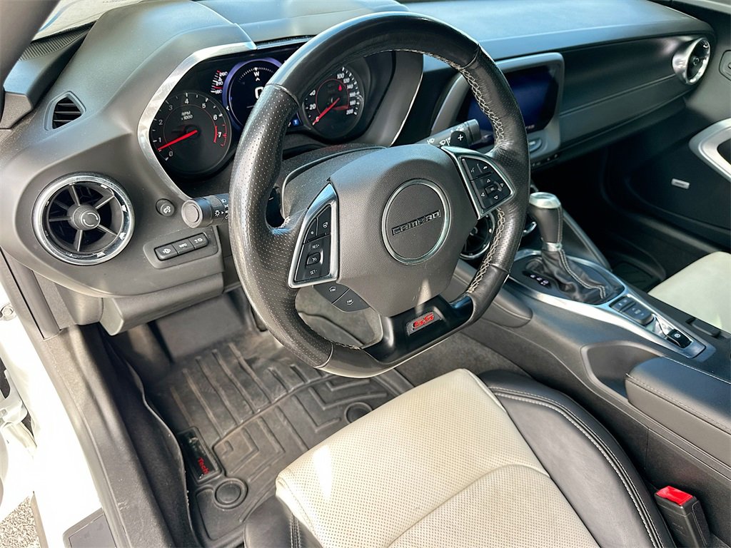2019 Chevrolet Camaro 2SS photo 9