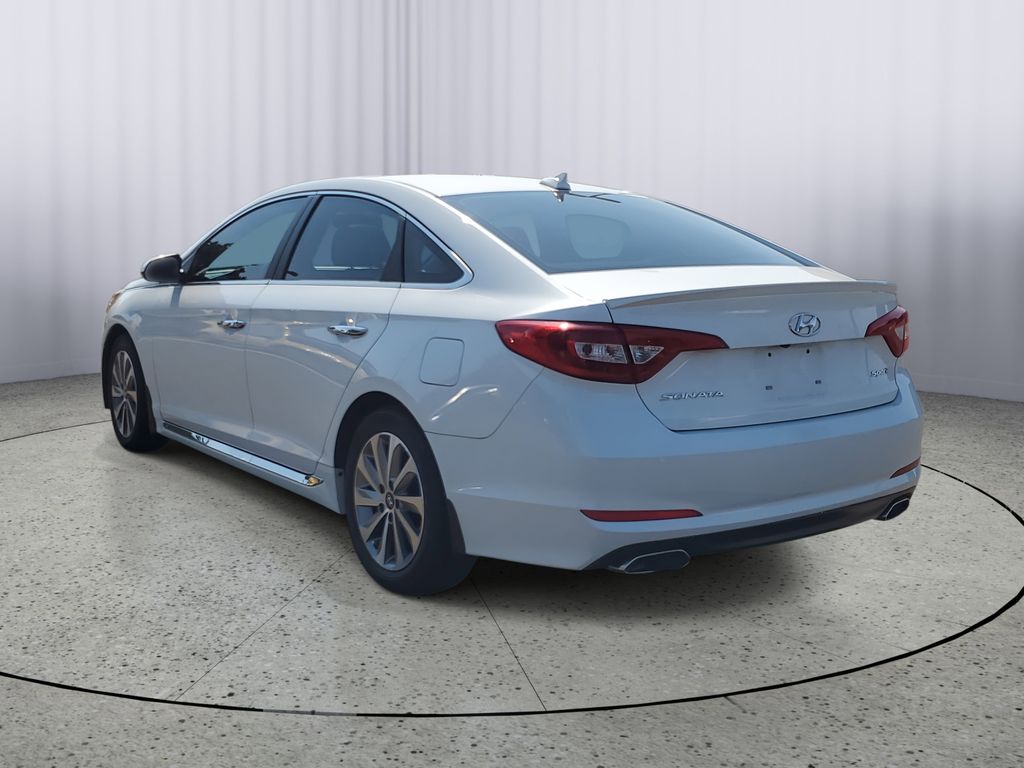 2017 Hyundai Sonata Sport photo 2