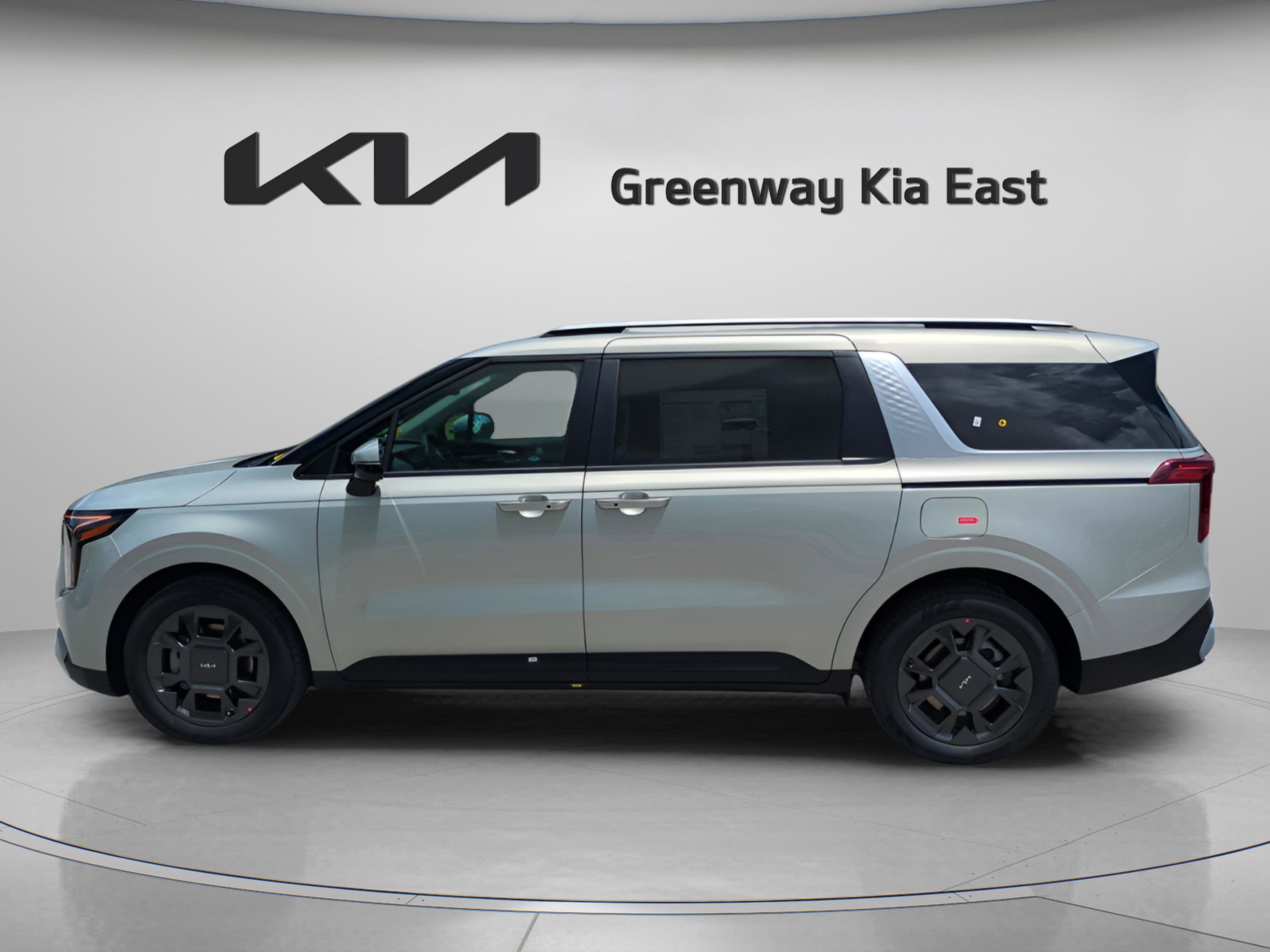 2026 Kia Carnival EX photo 4